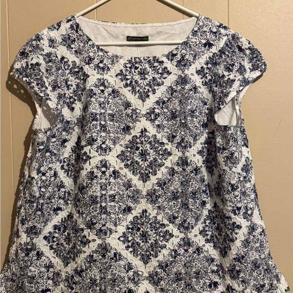 Adrianna Papell White and Navy Eyelet Short Sleeve Top